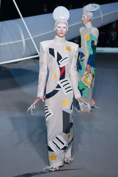 Look 8